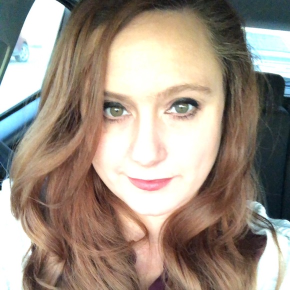 Meet your Posher, Robin - Picture 3 of 3